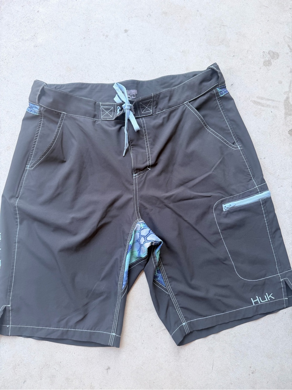 Huk Men’s Performance Hybrid Fishing to Swim Shorts